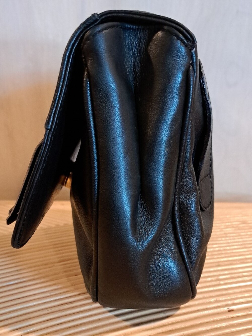Gucci Vintage Black Calfskin Horsebit Belt Bag with Fringe - Picture 5 of 11
